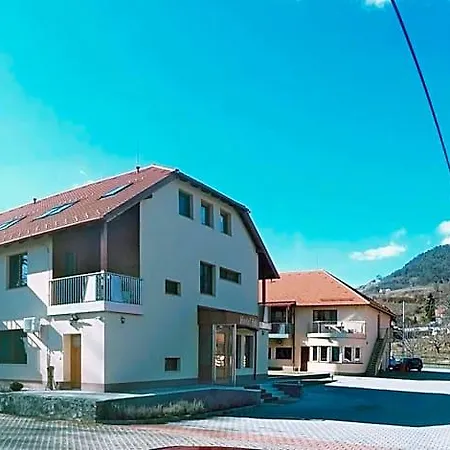 Halaszkert Badacsony Ξενοδοχείο 2*