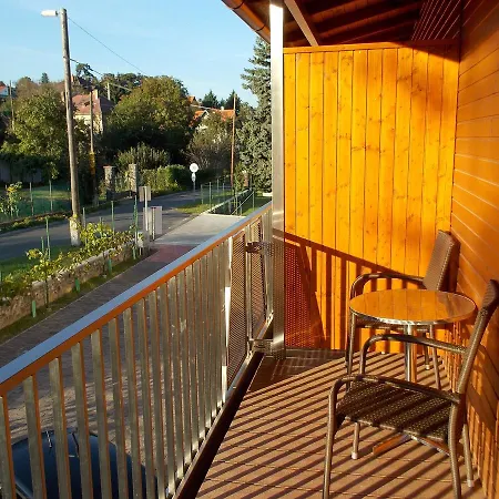 Halaszkert Badacsony Hotel Badacsonytomaj