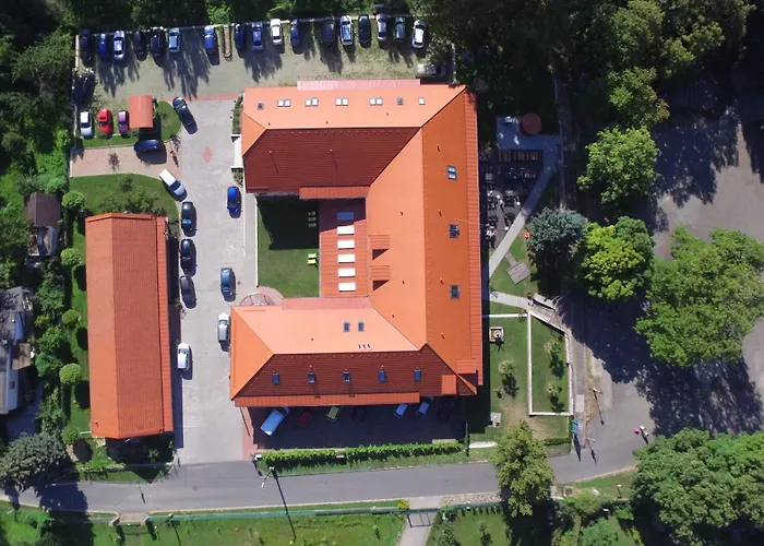 Отель Halaszkert Badacsony 2*