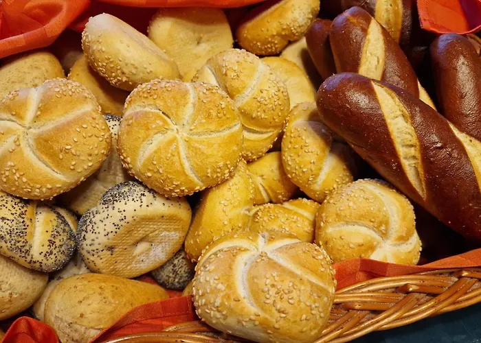 Отель Halaszkert Badacsony Бадачоньтомай