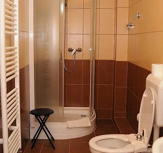 Отель Halaszkert Badacsony